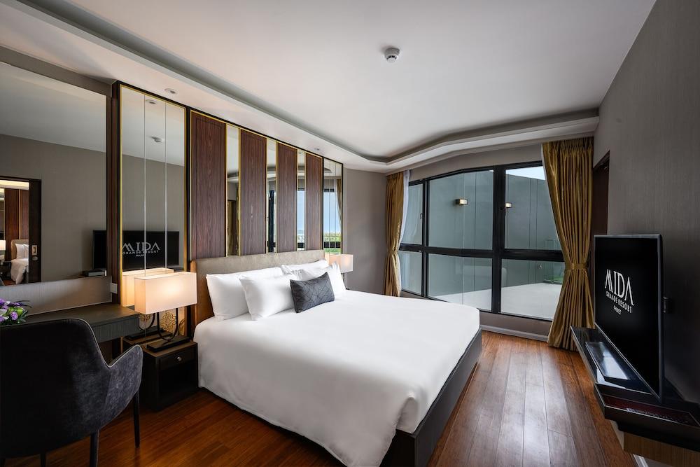 Mida Grande Resort Пхукет Экстерьер фото
